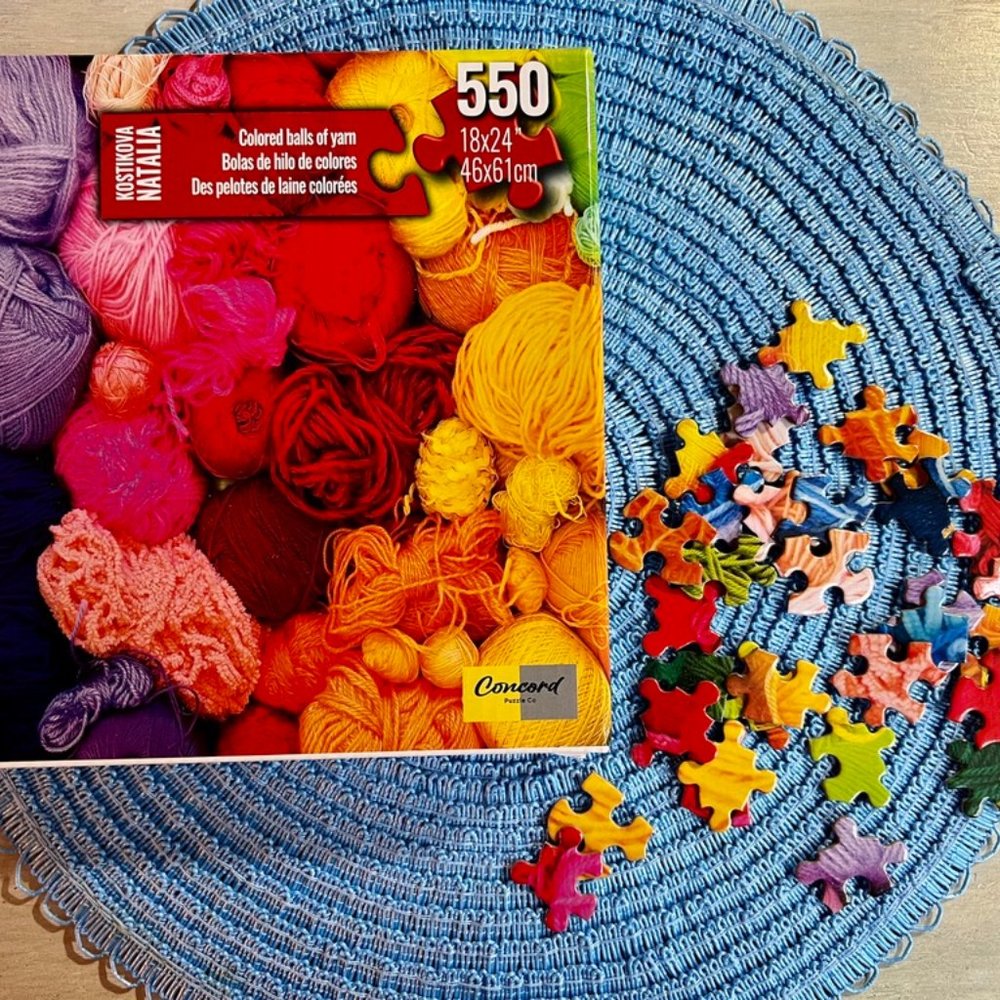 FIRM! Balls of Yarn Puzzle 550 PC.
